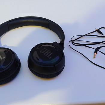 JBL Tune 600BTNC