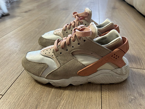 Nike Air Huarache 37 (1 фото из 3)