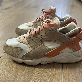 Nike Air Huarache 37
