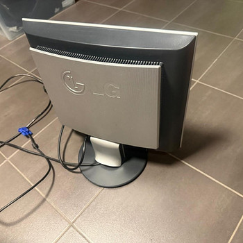 LG FLATRON L 1730S