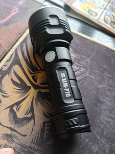 Taktikaline taskulamp XLM-P70 (4 foto / 4)