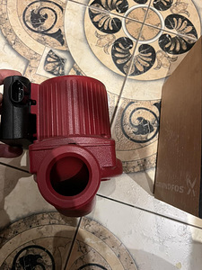 Grundfos UPS 32-80 180 (2 foto / 3)