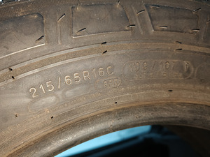 215/65/R16C Michelin Agilis 3 (suvi) (5 foto / 5)