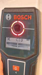 Seinaskänner сканер стены Bosch GMS 100M, (3 фото из 7)