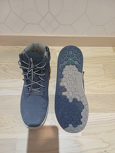 Осенне-весенние ботинки Timberland размер 39 (2 фото из 3)