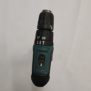 Akutrell Makita HP333D + 2,0Ah (6 foto / 6)