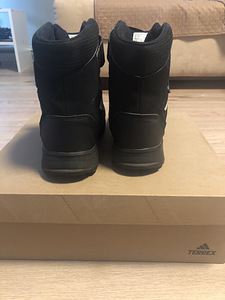 Adidas talve saapad (4 foto / 6)