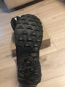 Adidas talve saapad (5 foto / 6)