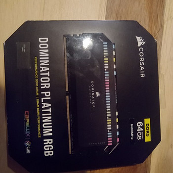 CORSAIR DOMINATOR PLAT RGB 64GB (2x32GB) DDR5 6400MT/s CL32
