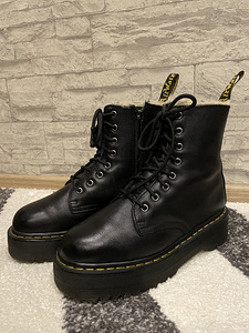 Dr.Martens размер 39 (1 фото из 3)