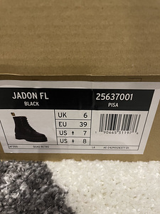 Dr.Martens размер 39 (3 фото из 3)