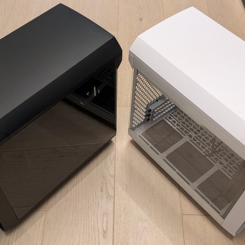 Fractal Design Torrent Nano (must & valge)