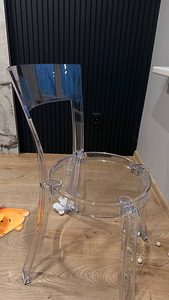 Dining chair, transparent IKEA / Söögitool, läbipaistev IKEA (1 foto / 2)