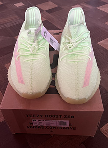 Yeezy Boost 350 v2 GID (1 фото из 6)