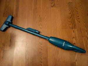 Makita akutolmuimeja CL100D (1 foto / 4)