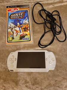 SONY PLAYSTATION PSP (1 foto / 6)
