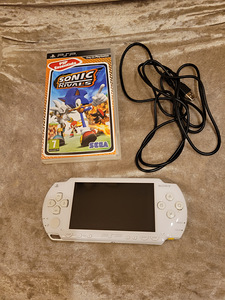 SONY PLAYSTATION PSP (3 foto / 6)