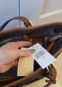 Michael kors naiste kott (10 foto / 10)