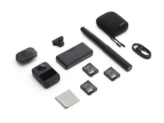 DJI Osmo 360 Adventure Combo