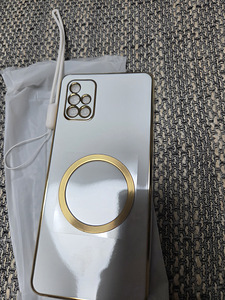 Samsung Galaxy A71 (6 фото из 6)