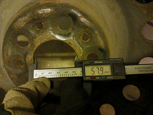 Talverehvid 215/61/R16 velgedel (5 foto / 7)