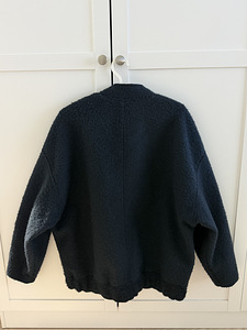 Бомбер ZARA (2 фото из 3)