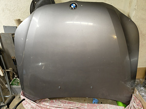 Детали кузова BMW e60 e61. (5 фото из 6)