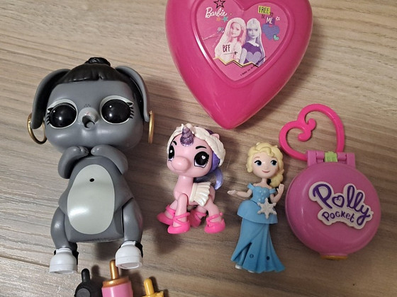 LOL, Polly Pocket ja teised mänguasjad tüdrukule
