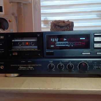 AKAI GX 75