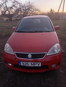 Suzuki Liana 4WD (2 фото из 3)