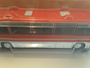 Ikarus 250 mudel+ajakiri (3 foto / 3)