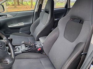 Subaru Impreza WRX Turbo 4x4 (11 фото из 14)