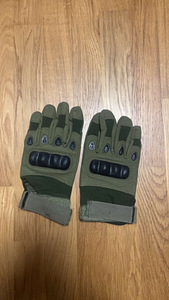 Airsofti varustus. Kindad (1 foto / 1)