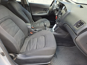 KIA CEED 1.4 ДИЗЕЛЬ.66КВТ (9 фото из 15)