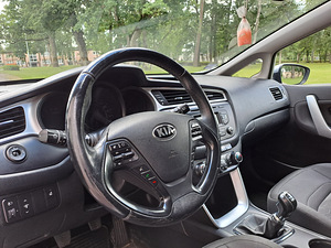 KIA CEED 1.4 ДИЗЕЛЬ.66КВТ (13 фото из 15)