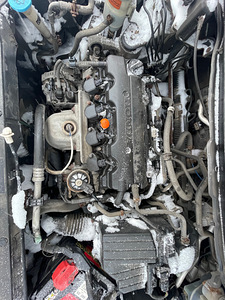 Honda FRV FR-V 1,8 бензин, ЗАПЧАСТИ (8 фото из 10)