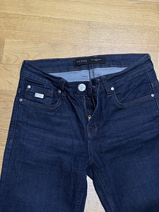 Guess naiste teksad XS suurus (2 foto / 2)