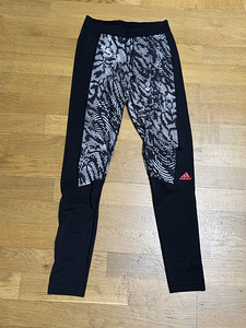 Леггинсы - лосины xs adidas (1 фото из 2)