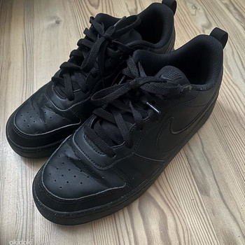 Кроссовки NIKE