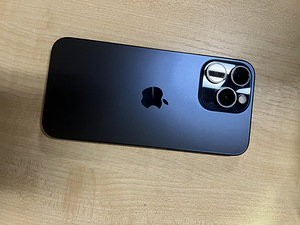 iPhone 15 Pro Max 512 ГБ (2 фото из 3)