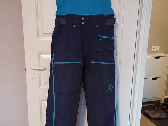 Norrona suusa-snowboardi püksid