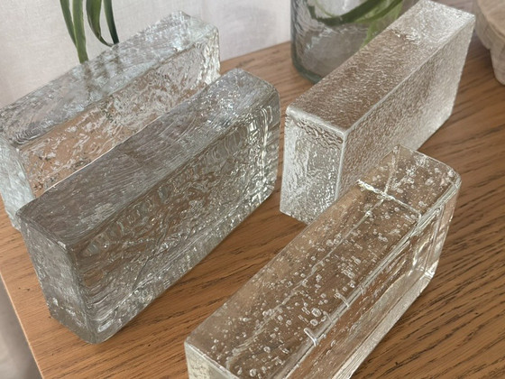 Стеклянный монолитный кирпич 200х100х50 mm