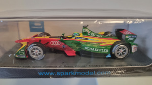 Лукас ди Грасси 1/43 Audi Formula E Чемпион (1 фото из 4)