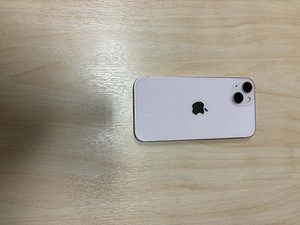 Müüa iPhone 13, 128GB, roosa värv. (4 foto / 4)