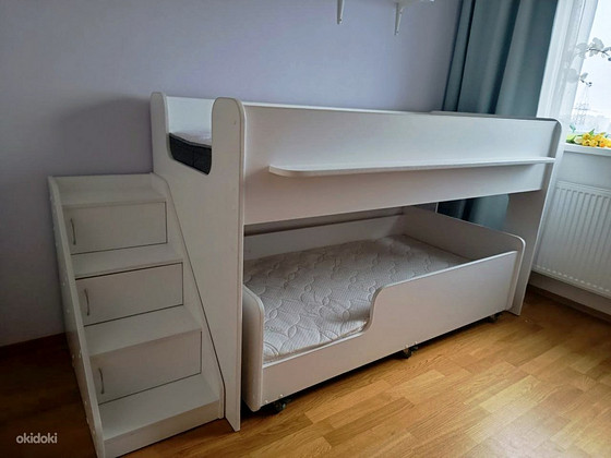 Двухъярусная детская кровать + лестница с ящиками