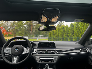 BMW 730d (7 фото из 9)