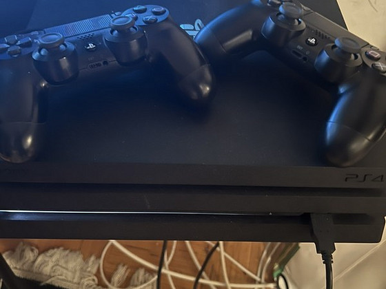 Sony PlayStation 4 Pro-1TB mängukonsool