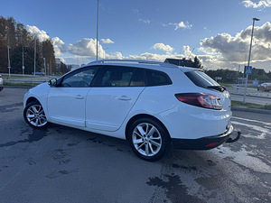 Renault Megane 1.5d automat, 2014 (4 foto / 7)