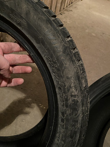Hankook talverehvid 225/50/R17 (2 foto / 4)