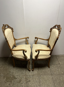 Tugitool rokokoo stiilis 2TK (6 foto / 10)